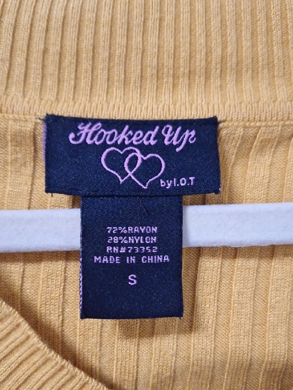 Mustard Ribbed V-Neck Button-Side Knit Top - Picture 2 of 4